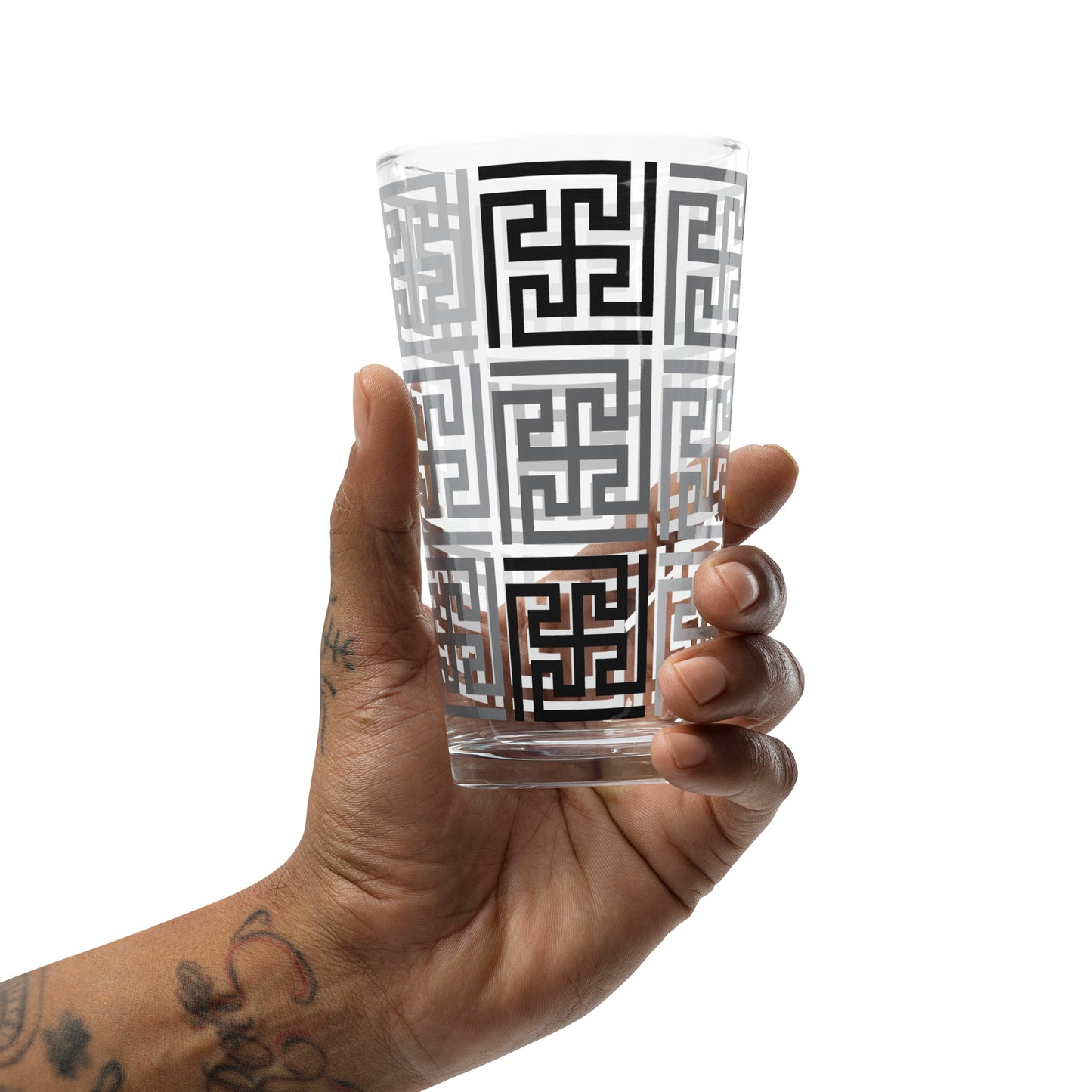 labyrinthus - shaker pint glass